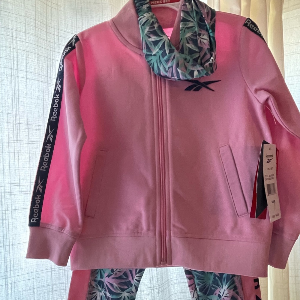 Reebok Kids 3pc set size 3T